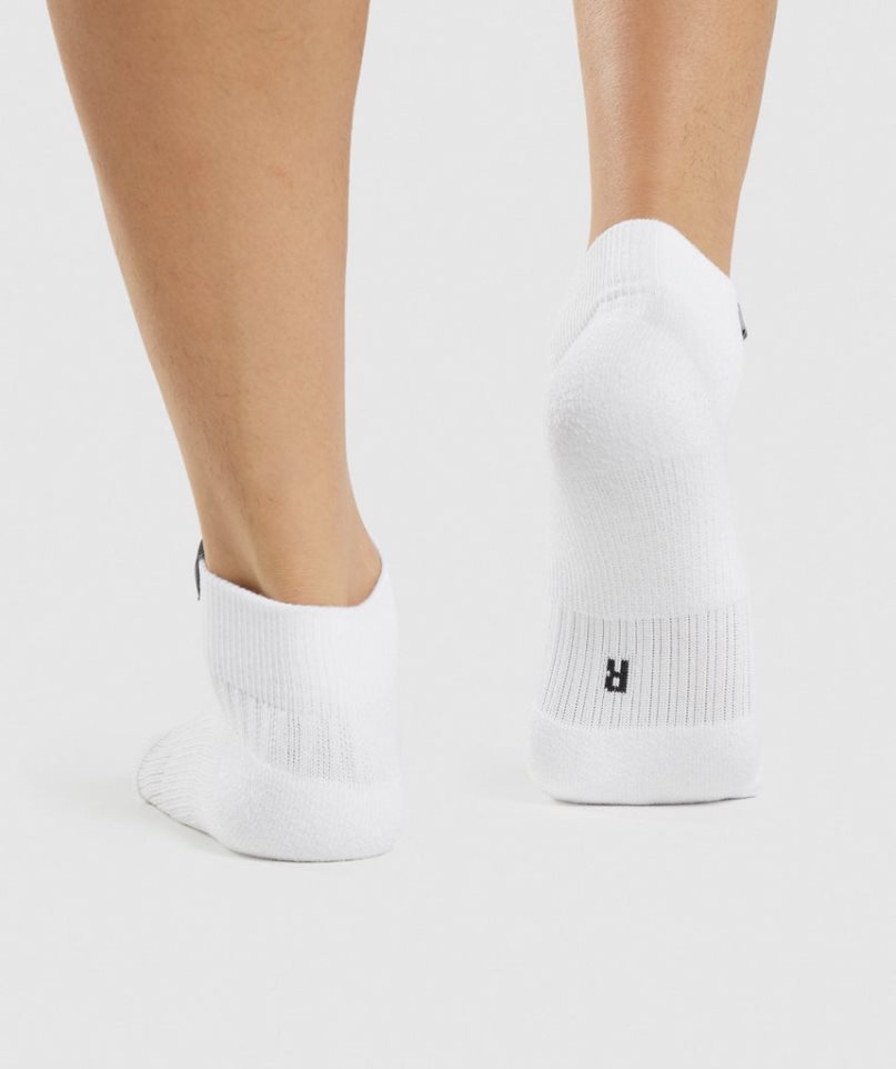 Gymshark Woven Tab Sneaker 3pk Socks White | NZ 6YAMGD